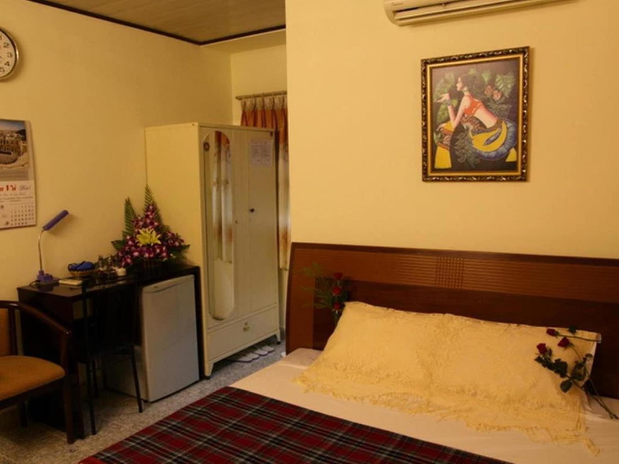 Thien Vu Hotel Ho Chi Minh City Exterior photo